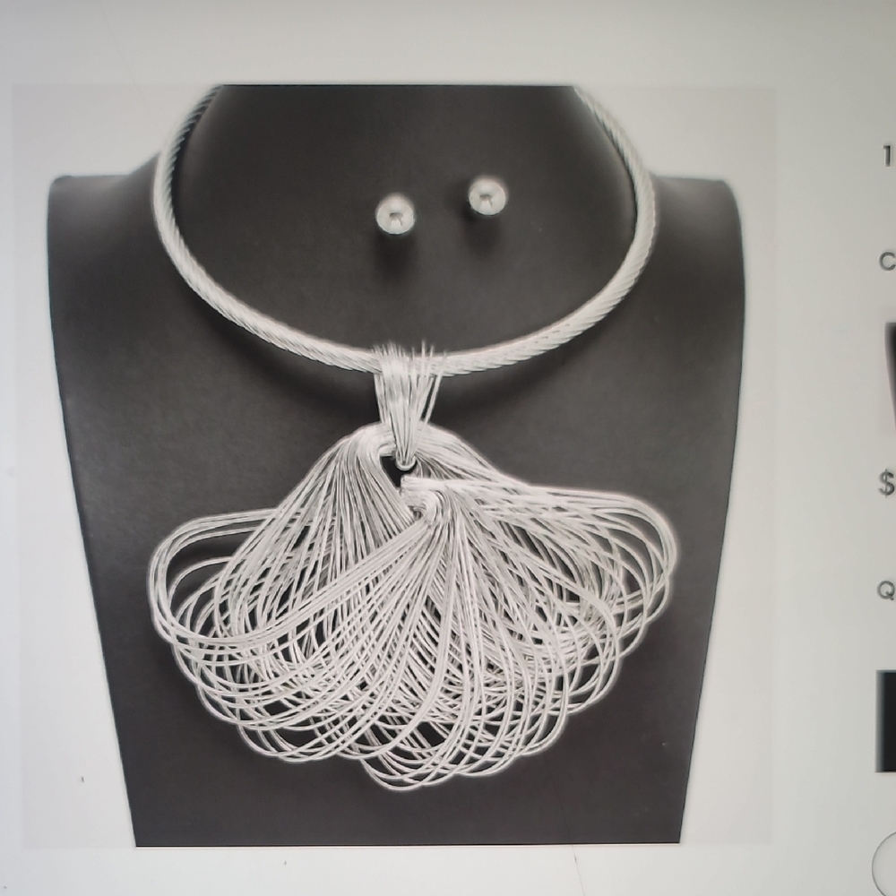 Elegant Silver Necklace and Earring Set